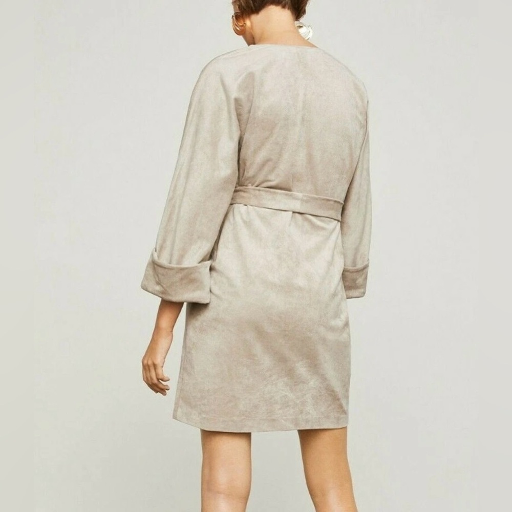 BCBGMAXAZRIA Faux Suede 3/4 Sleeve V-Neck Belted Dress - Picture 3 of 8